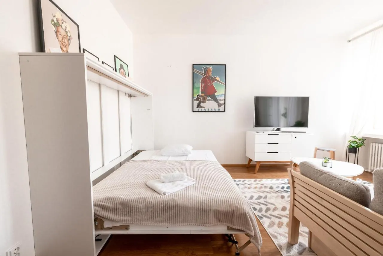 Poista 2Ndhomes Cozy & Modern Top Floor 1Br Home Helsinki Apartment